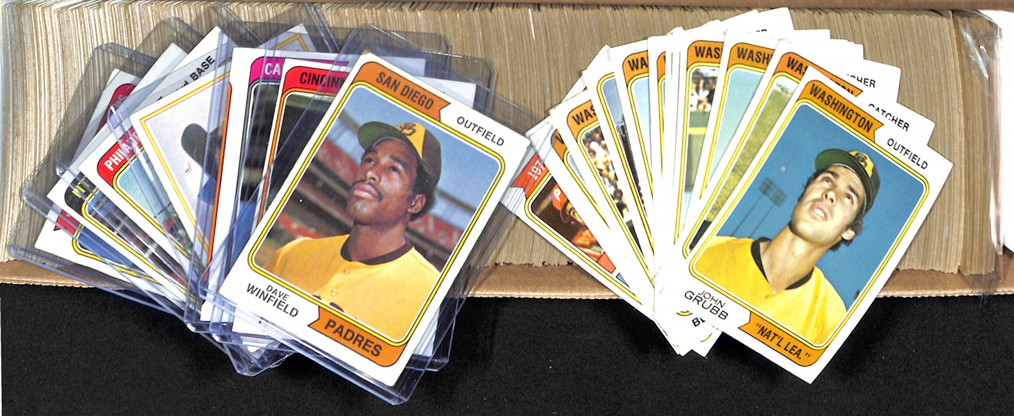 1974 Topps (660) Card Complete Set & (44) Card Traded Set w. Dave Winfield (RC)