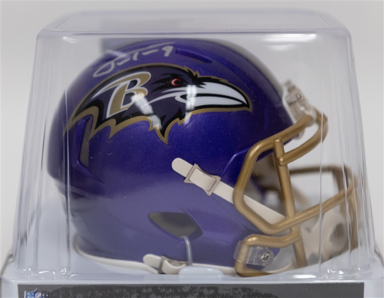 Signed Baltimore Ravens Memorabilia Lot w. Patrick Queen Signed Mini Helmet (Beckett)