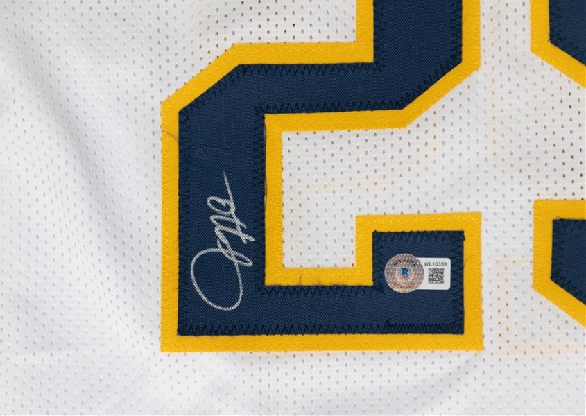 Lot of (2) BAS Signed Jerseys w. Kurt Warner & Juwan Howard  