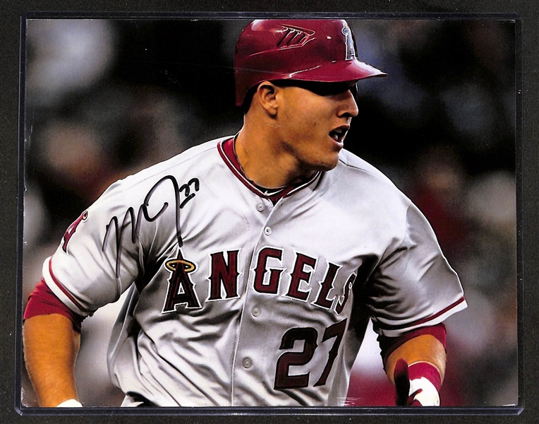 Mike Trout Signed 8x10 Photo (JSA Auction Letter)