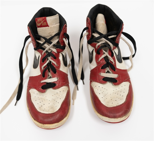 Used 1985 Nike Air Jordan 1 High OG Original Vintage Basketball Sneakers - Size 9.5